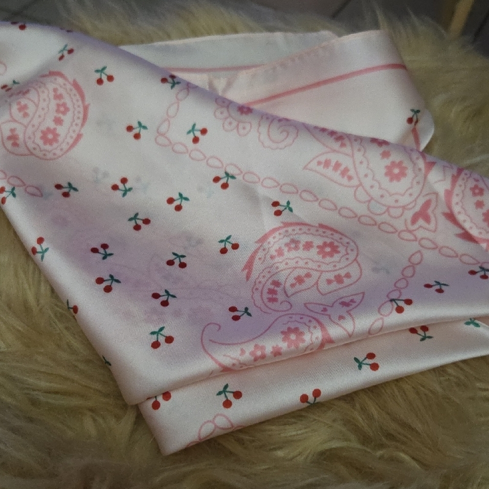 Scarf, Pink Paisley and Cherry Print NWOT - Picture 3 of 3